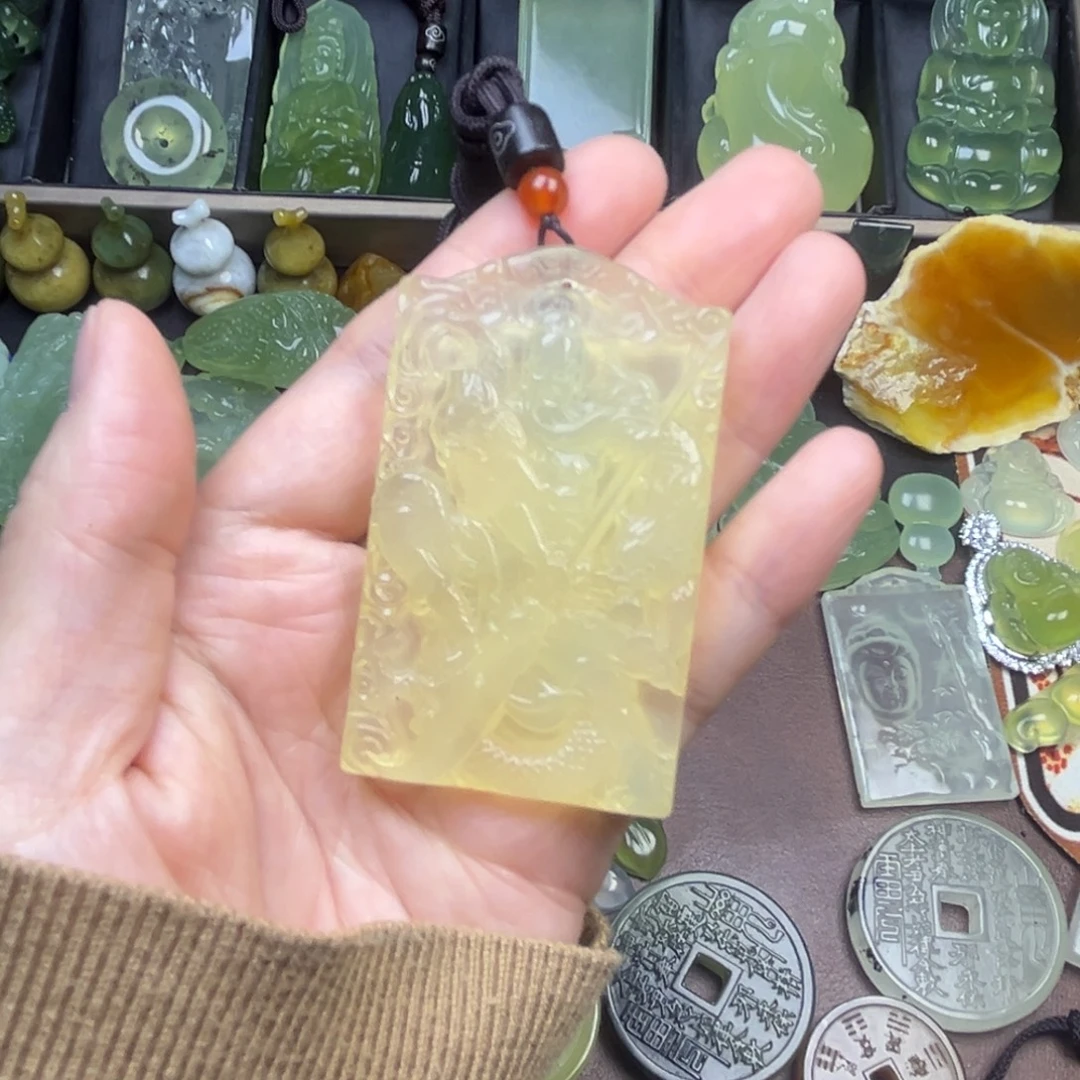 蛇纹石玉未镶嵌吊坠(不含链)