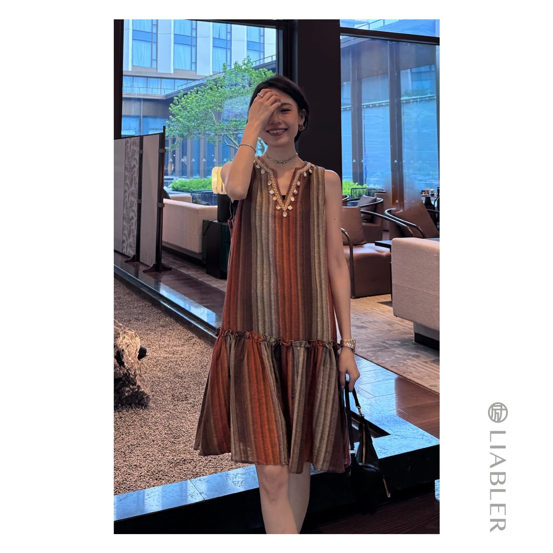 LIABLER X25春夏暖色系无袖小V领波浪拼接摆上衣 LSS25377J