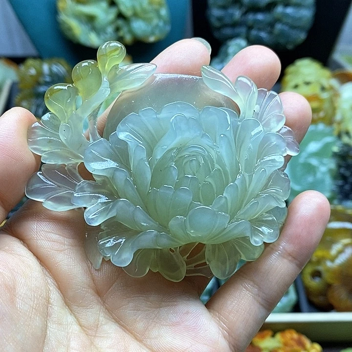 未镶嵌蛇纹石玉挂件