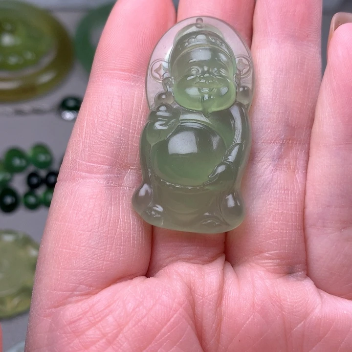 蛇纹石玉未镶嵌颈饰岫玉