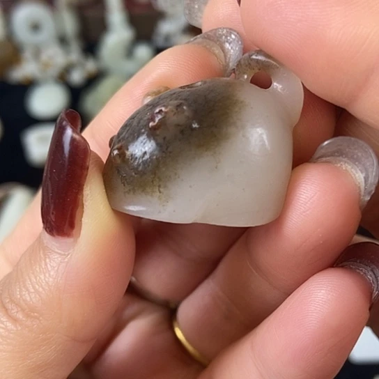 和田玉（糖玉）未镶嵌挂件