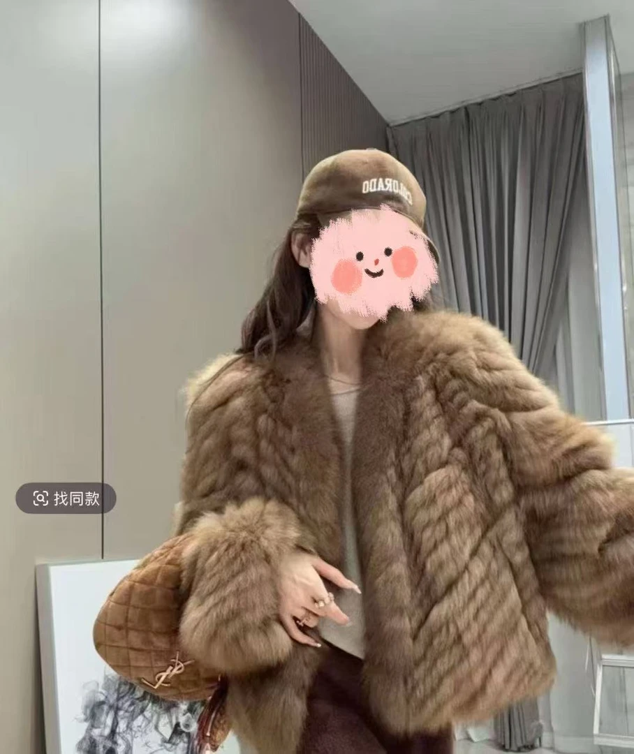 嘉利皮草 2025年新款狐狸毛车条女皮草外套休闲大衣