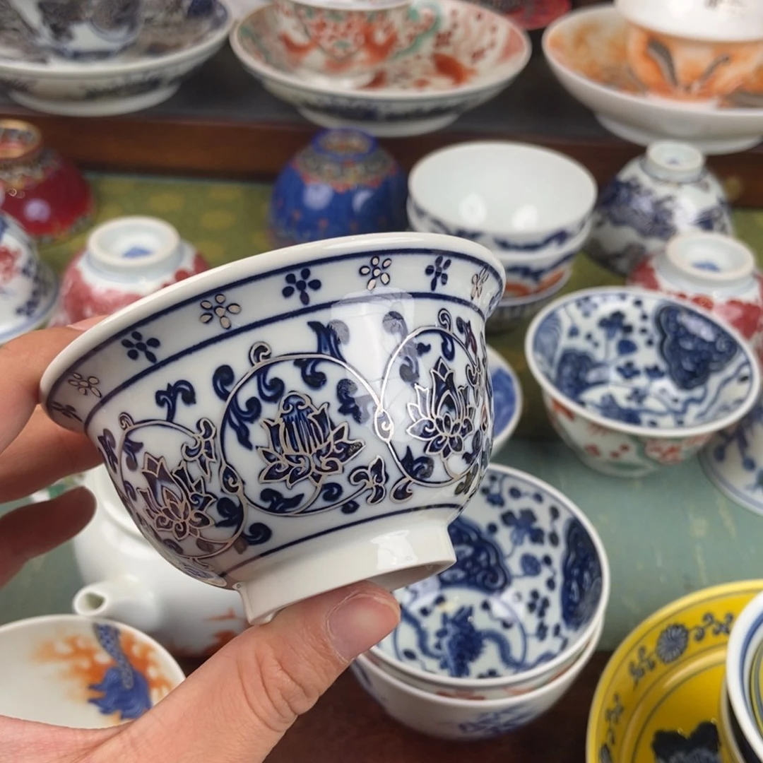 ?***?陶瓷的设计师是一个人