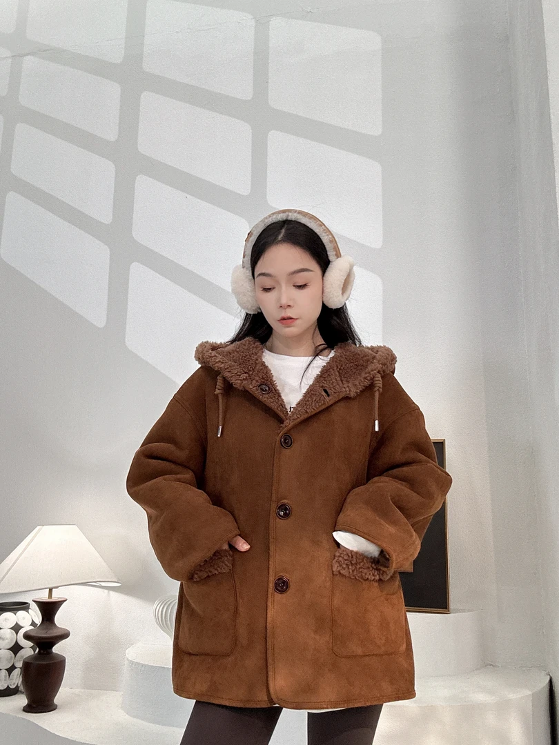 ZIKUO/紫阔海宁女装冬季美拉德连帽双面穿绵羊毛全羊毛颗粒外套