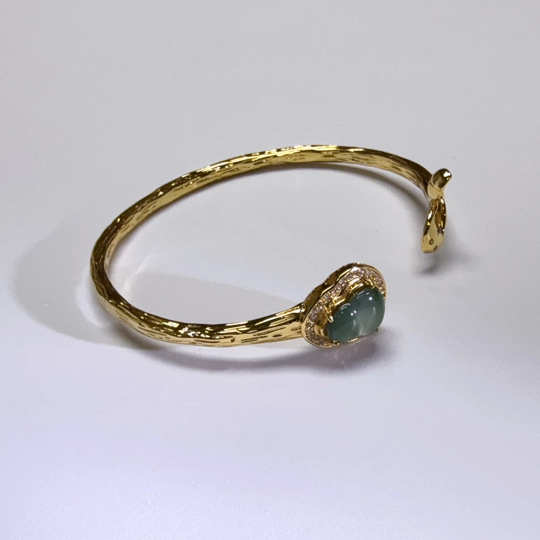 Q255 精美珠宝开口镯