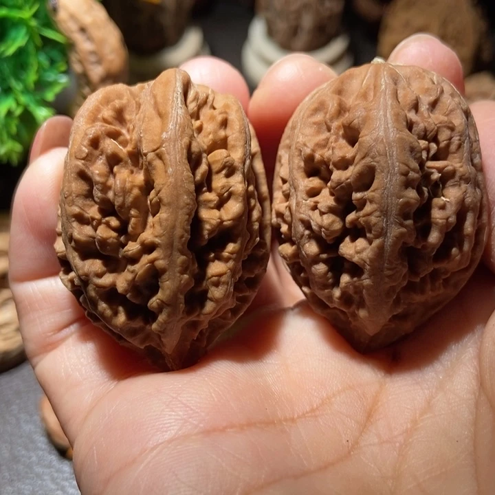 把件文玩核桃东北楸子小雪28