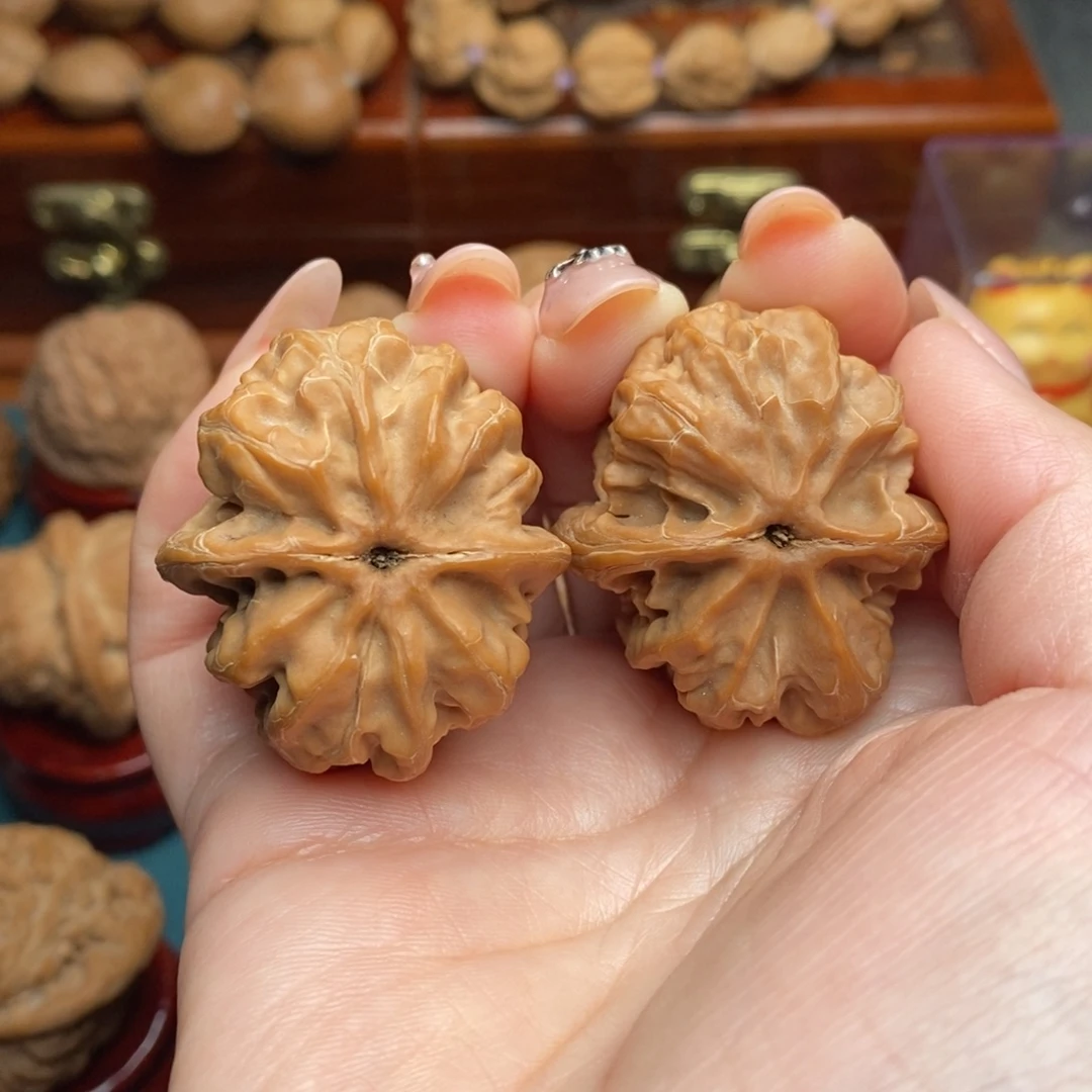 吊坠文玩核桃40平谷方块