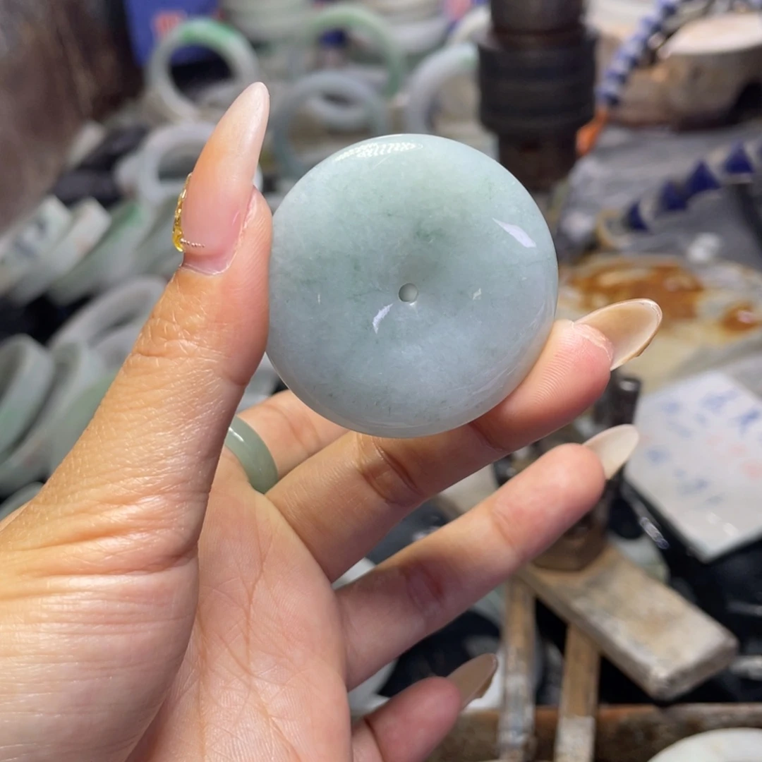 颈饰未镶嵌翡翠陆*