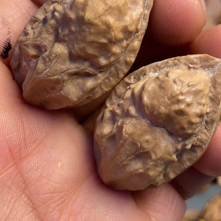 文玩核桃吊坠拿姐137