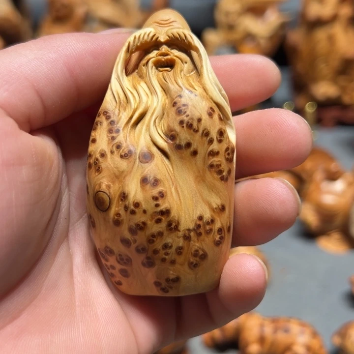 柏木（崖柏）点点关注