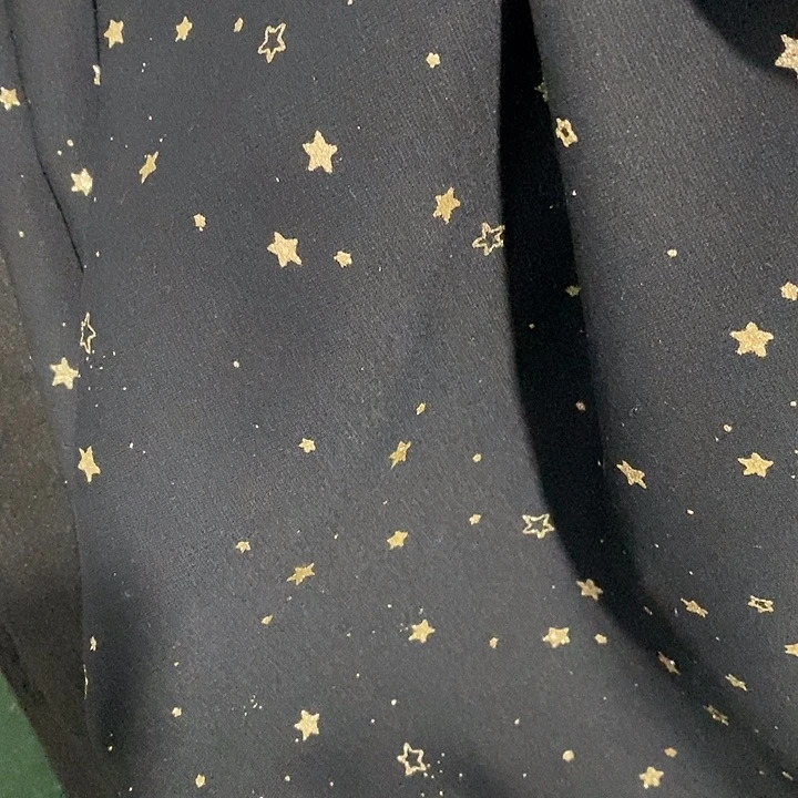 无纺布高档面料3米。瑕疵