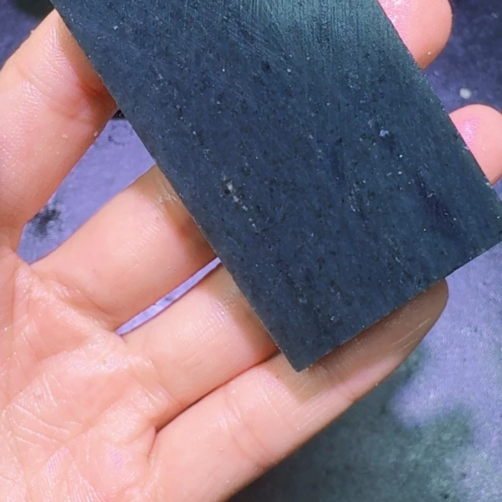 未镶嵌和田玉（糖玉）珠宝半成品