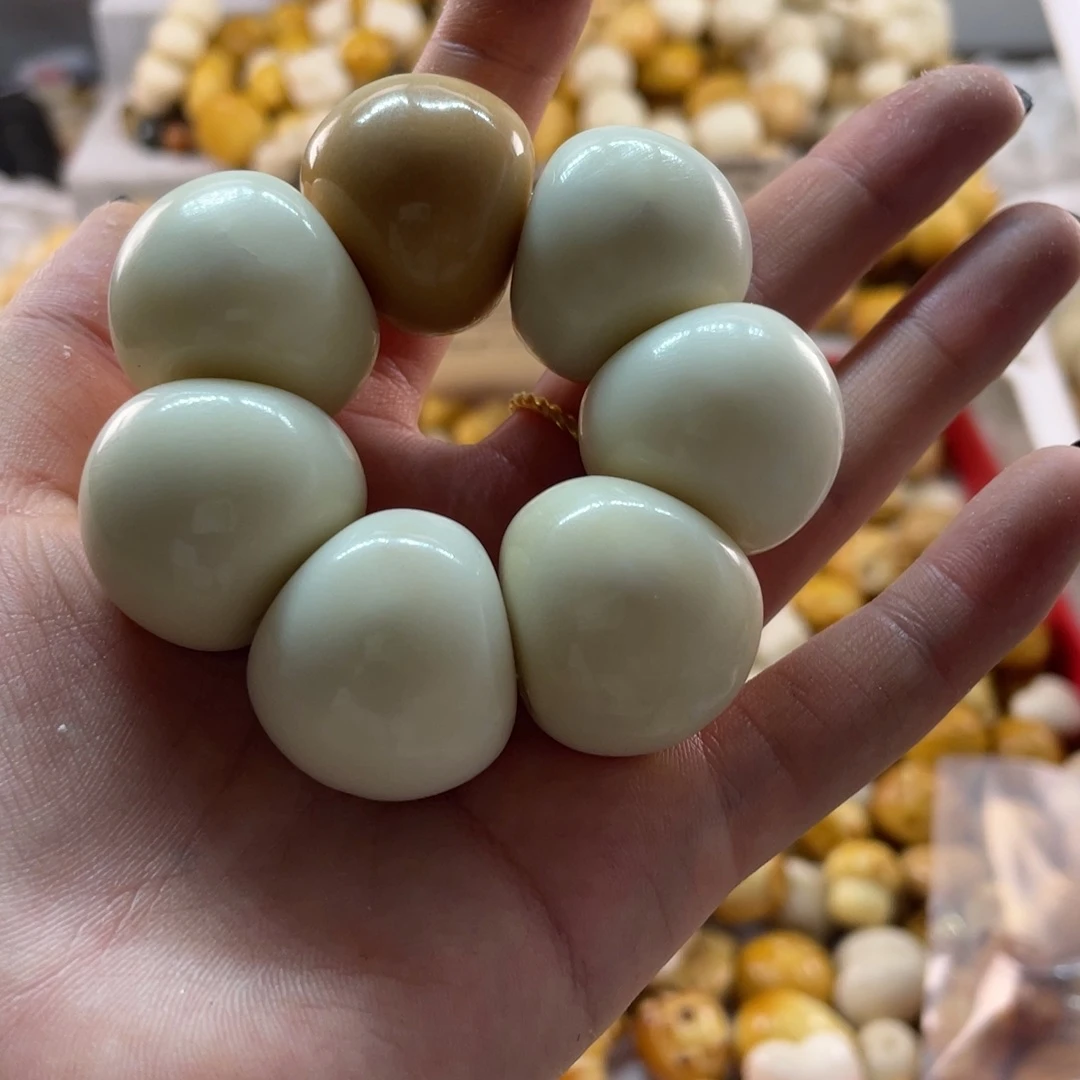 菩提根/象牙果吊坠微瑕象牙果山竹手捻卡25