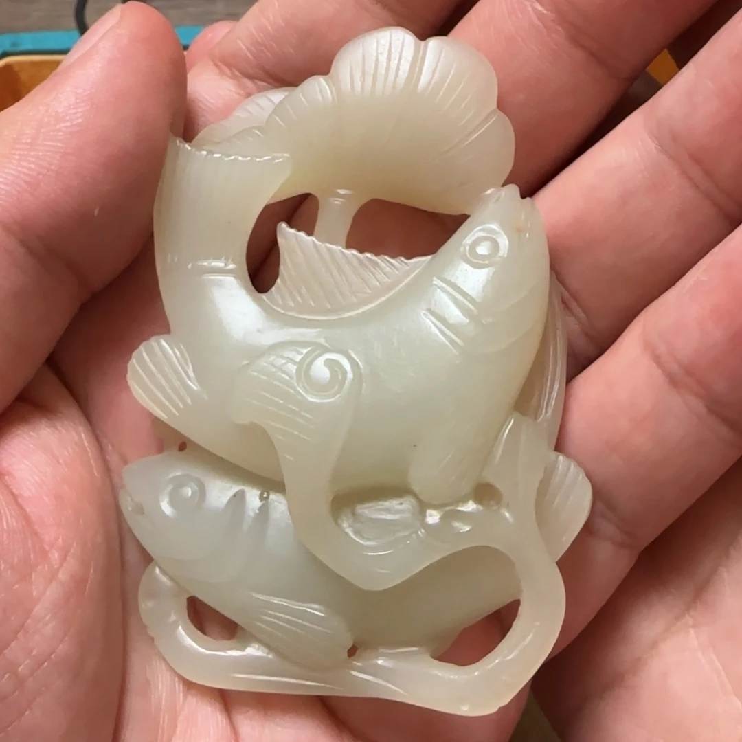 杨***生和田玉未镶嵌挂件