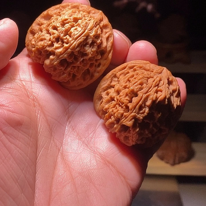 把件文玩核桃南疆石