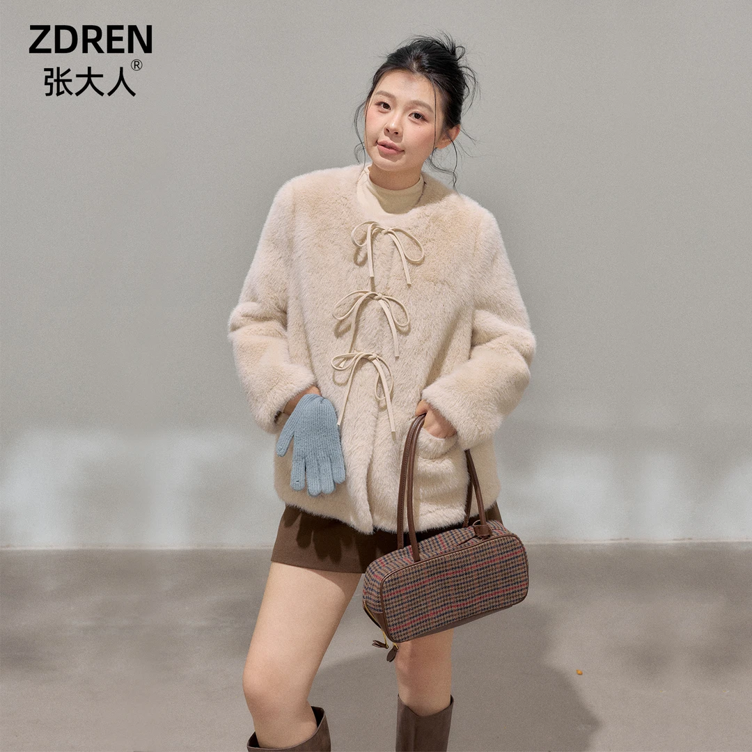 张大人【冰川雪狐】大码女装微胖妹妹深冬贵感仿貂毛杏色外套套装