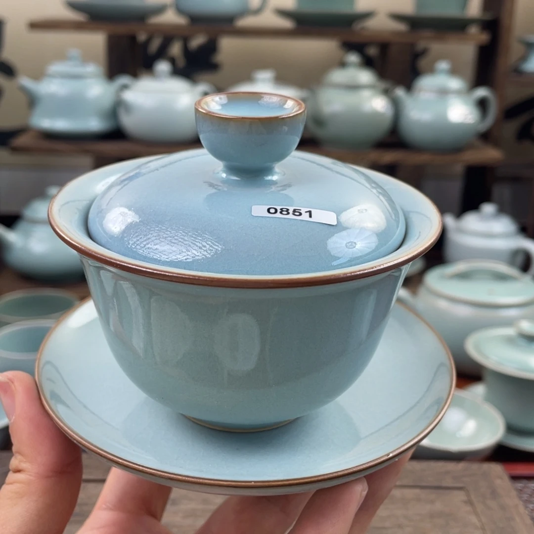 陶微瑕851天青元宝盖碗………………