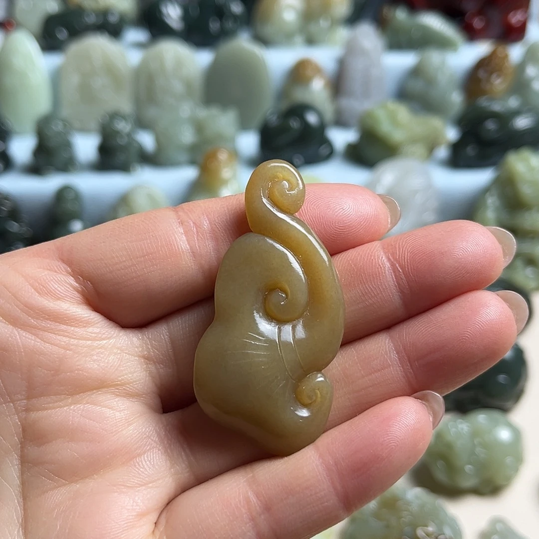 和田玉未镶嵌挂件