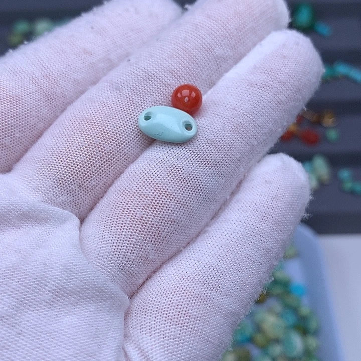 南红玛瑙未镶嵌珠宝奇石