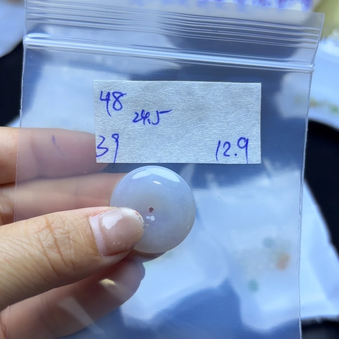 定制翡翠未镶嵌不退