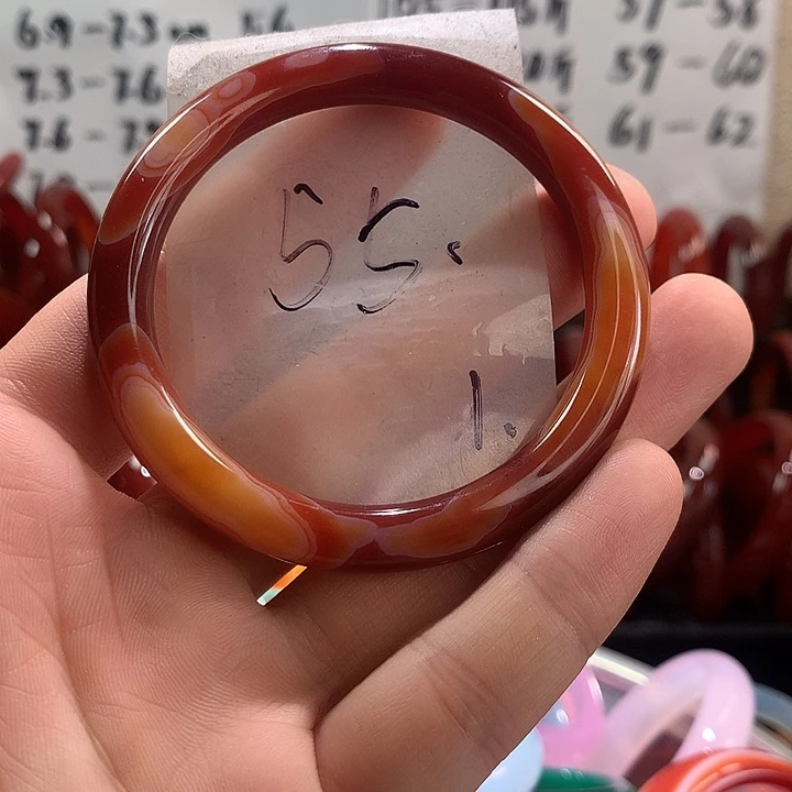 玛瑙/玉髓手镯未镶嵌