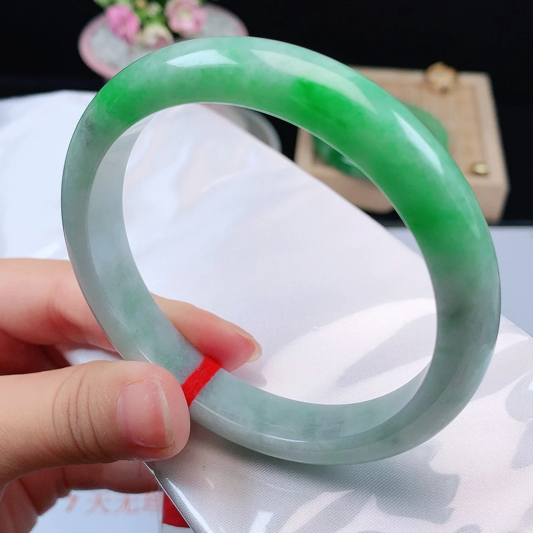 翡翠未镶嵌手镯688 63圈