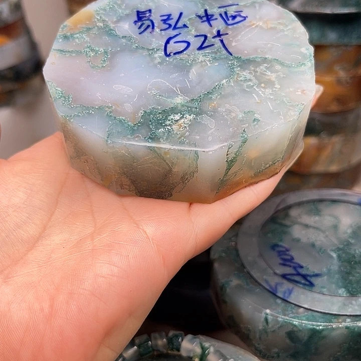 易***推定制玛瑙定制水草玛瑙手镯
