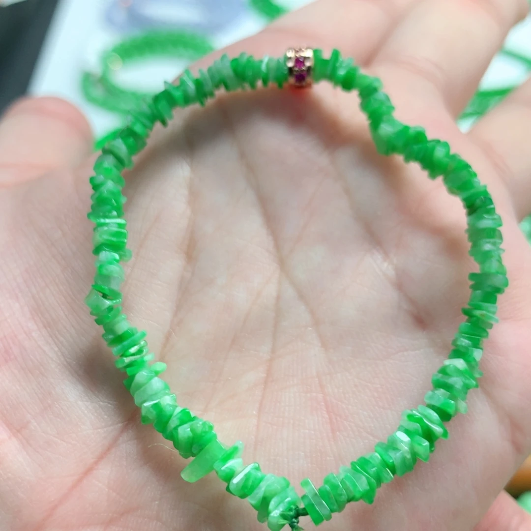 翡翠未镶嵌手链翡翠