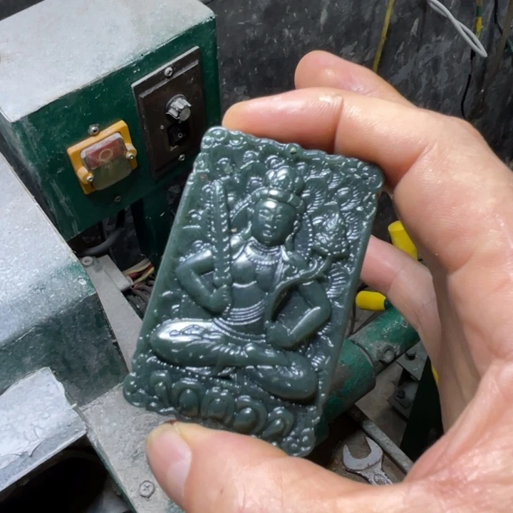 石英质玉未镶嵌吊坠(不含链)