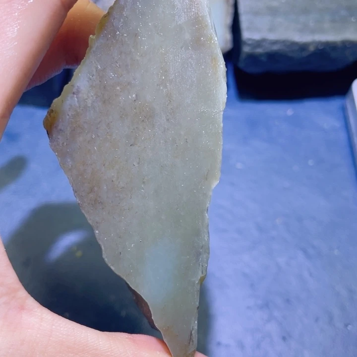 和田玉未镶嵌珠宝半成品