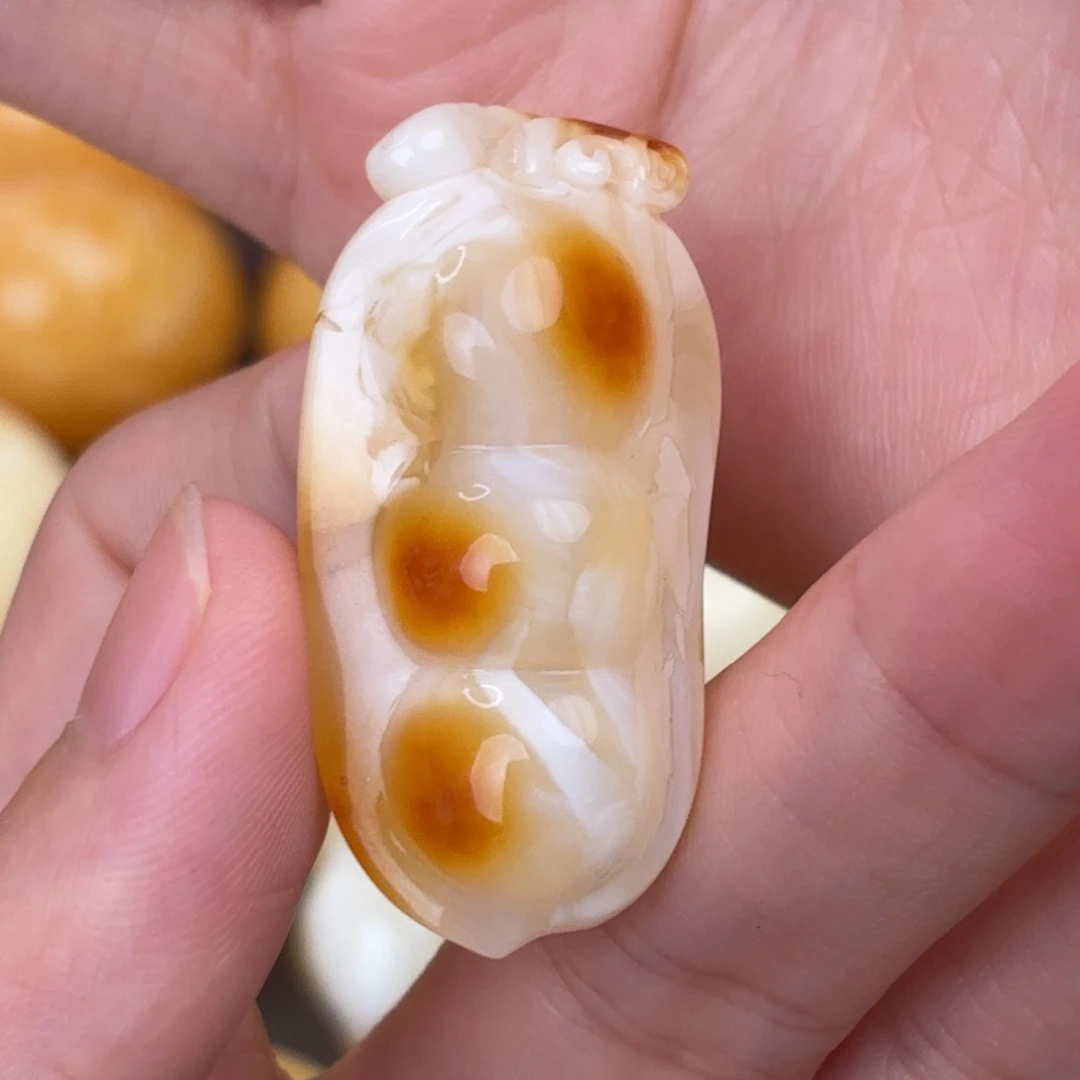 裸石蜜蜡未镶嵌福豆