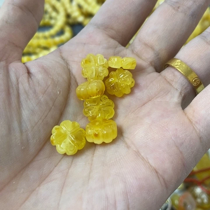未镶嵌蜜蜡裸石多样性发货其二