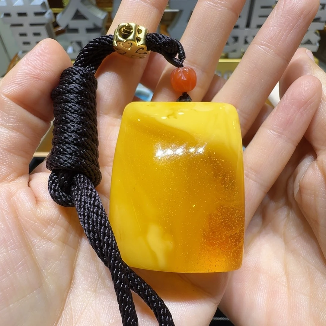 蜜蜡未镶嵌吊坠(不含链)