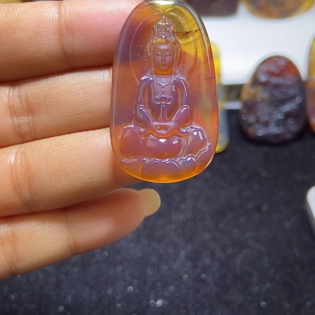 琥珀颈饰未镶嵌缅甸天然琥珀吊坠