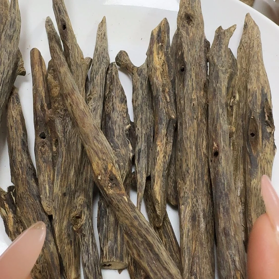 猪***戒沉香沉香碎屑广东奇楠母树虫漏100克