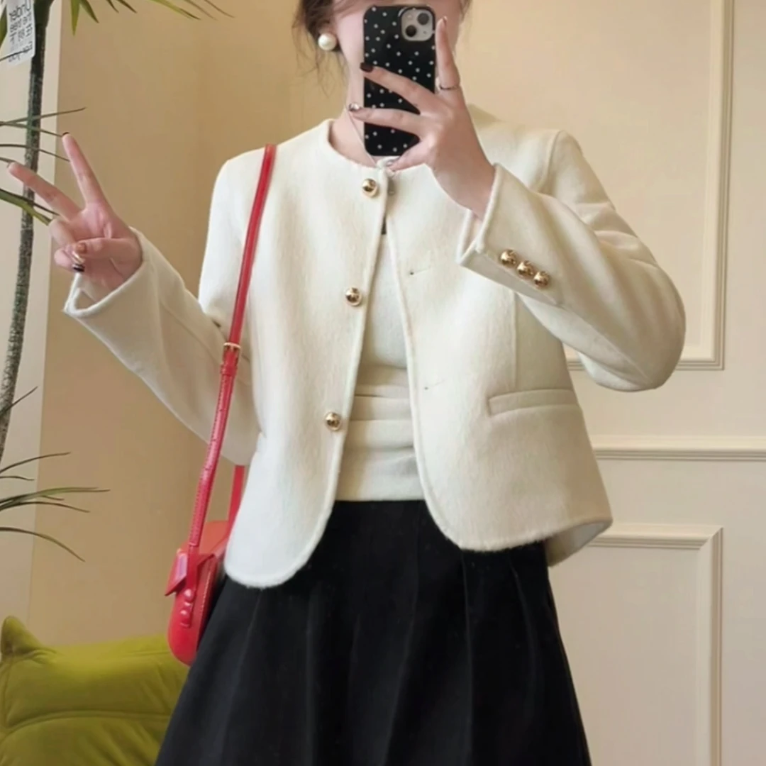 2025秋冬新款设计感新简约百搭短羊毛小香外套88218