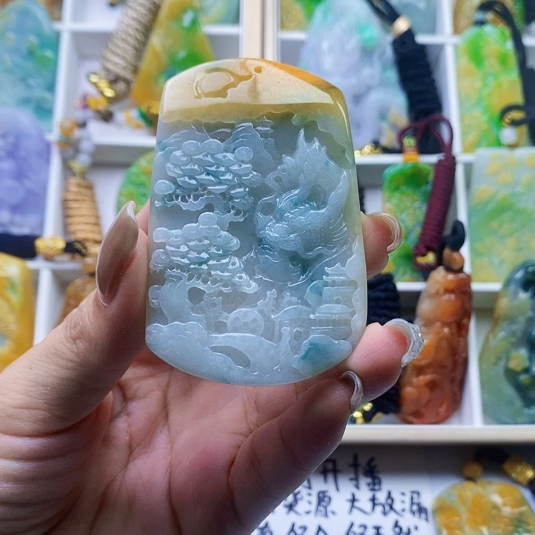 翡翠未镶嵌颈饰翡翠