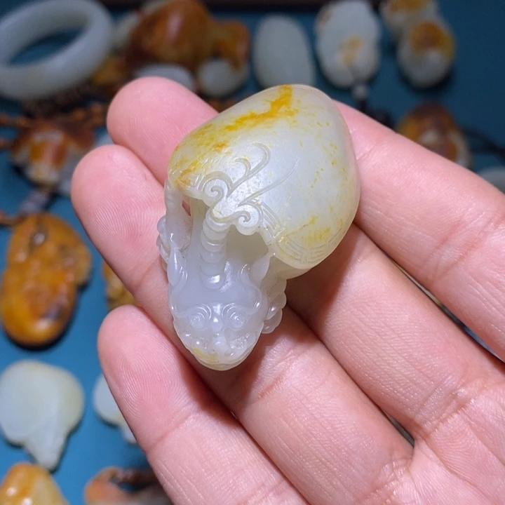 和田玉挂件未镶嵌