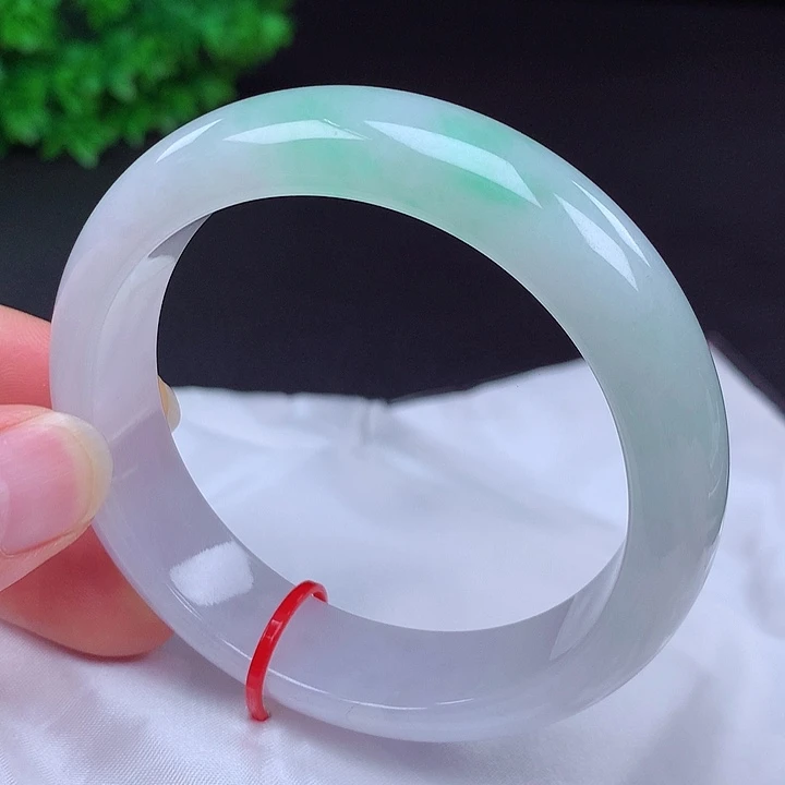 翡翠未镶嵌手镯56