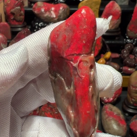 昌化鸡血石原石手把件