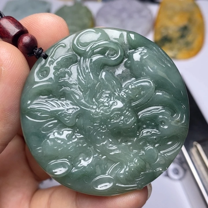 颈饰未镶嵌翡翠翡翠