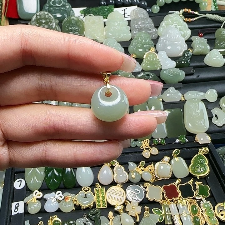 颈饰银S925镶嵌和田玉