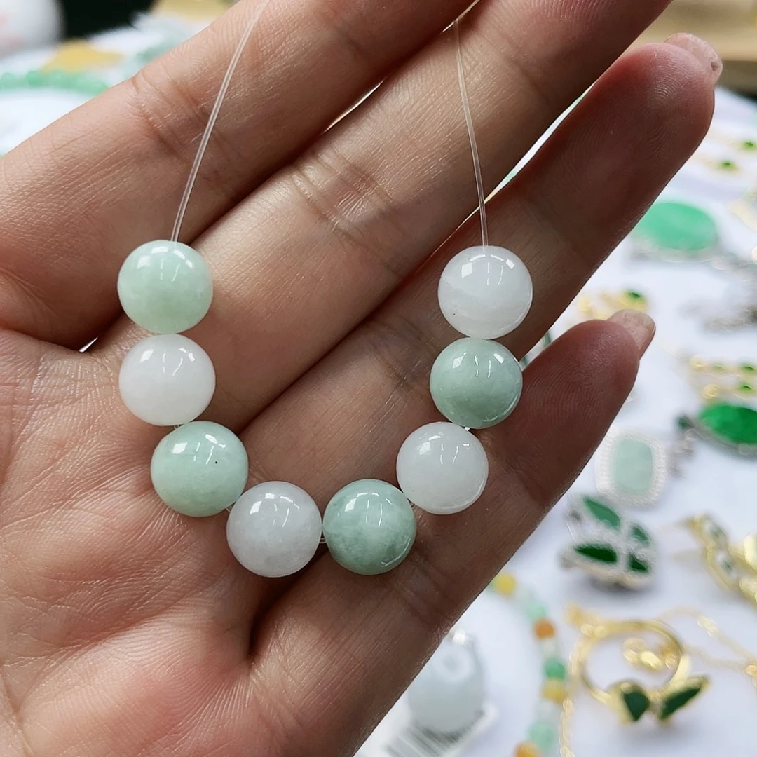 翡翠未镶嵌颈饰天然翡翠