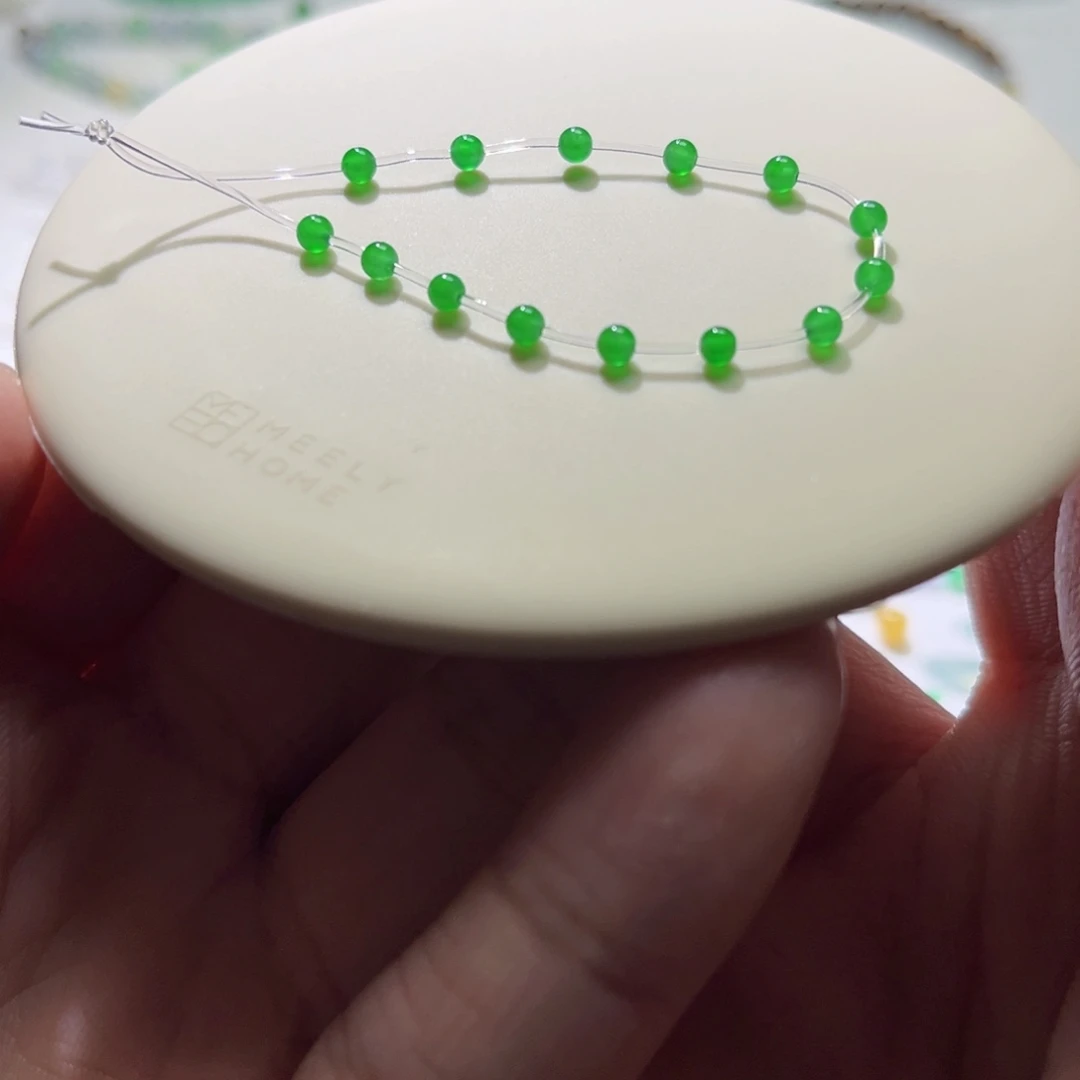 散珠翡翠裸石多样性发一颗3mm
