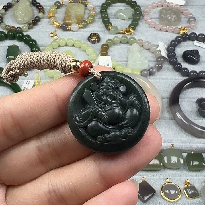 和田玉未镶嵌珠宝半成品