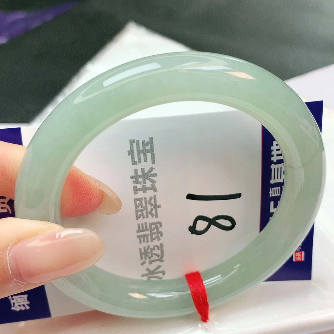 【闪购商品】翡翠手镯未镶嵌缅甸天然a货