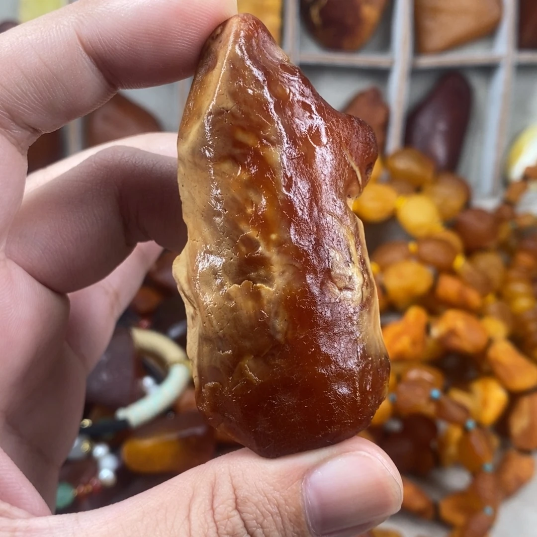 琥珀未镶嵌珠宝奇石