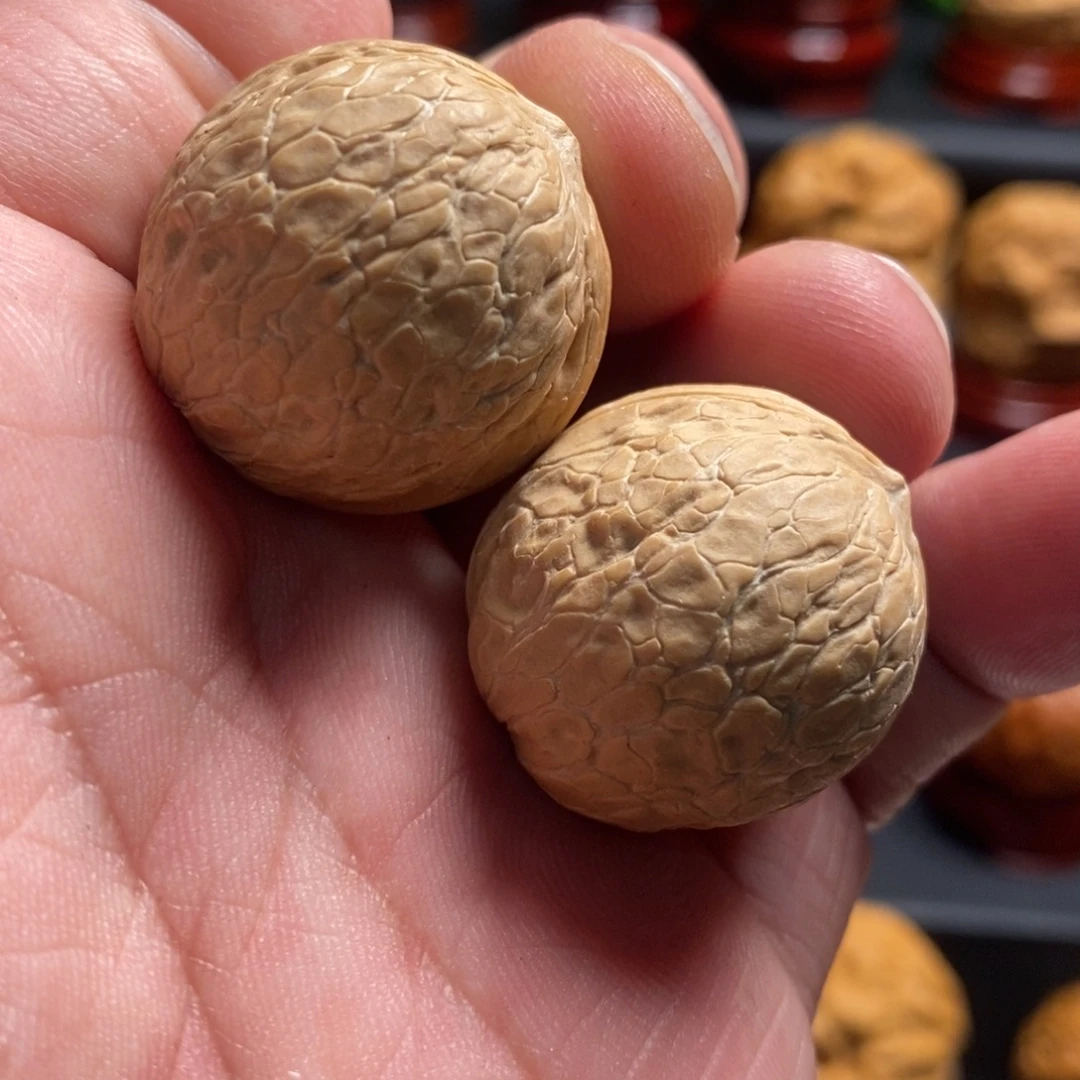 文玩核桃吊坠蛇皮球28尺