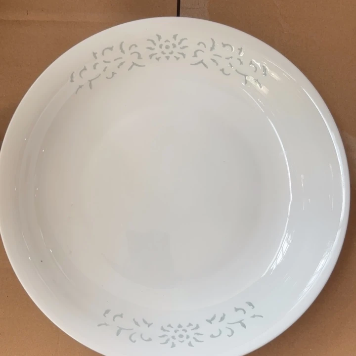 青瓷景德镇陶瓷完品白色盘子两只