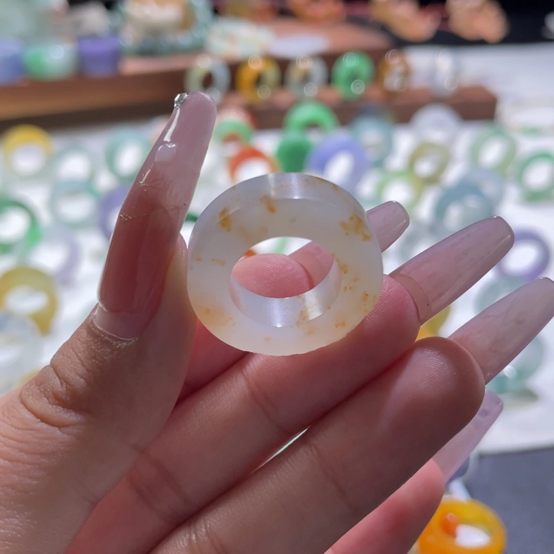 未镶嵌定制翡翠翡翠